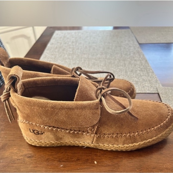 UGG Shoes - UGG Brown Suede Shoes Moccasin Style
